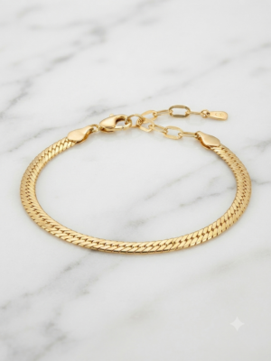 Pulseira banhada a ouro 18k.
