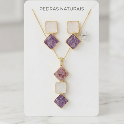 Conjunto em pedra naturais, ametista, selenita e quartz rosa, banhado a ouro 18k.